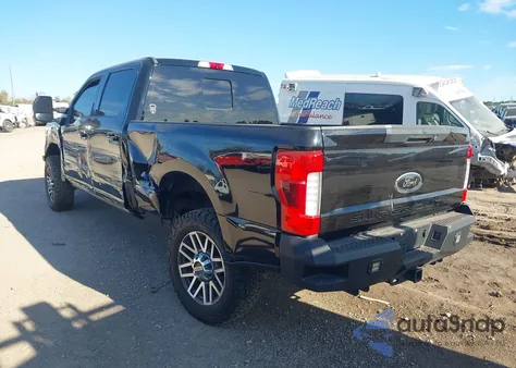 2018 Ford F-250 Lariat из США, поврежденный, VIN 1FT7W2BT2JEB71580